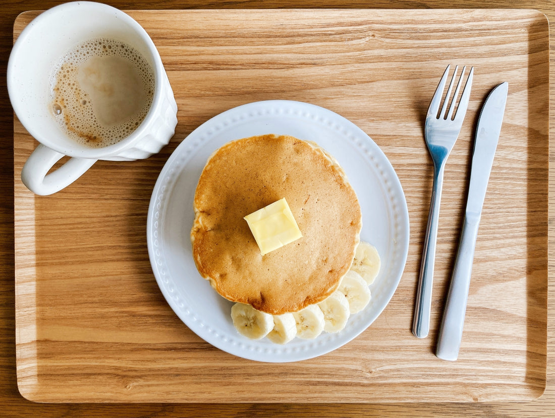 パンケーキがフワフワに膨らむのはベーキングパウダーのおかげ!?