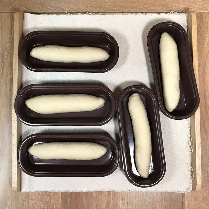 型に入れて、二次発酵を取ります。
